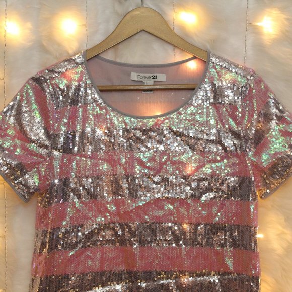 F21 Pink/Silver Sequin Striped Shirt Knit Top NWT - Picture 2 of 3
